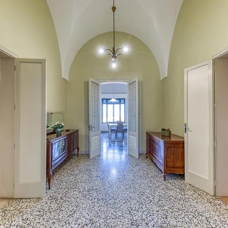 Palazzo Rondine - Affittacamere Con Cucina Presicce Exteriér fotografie