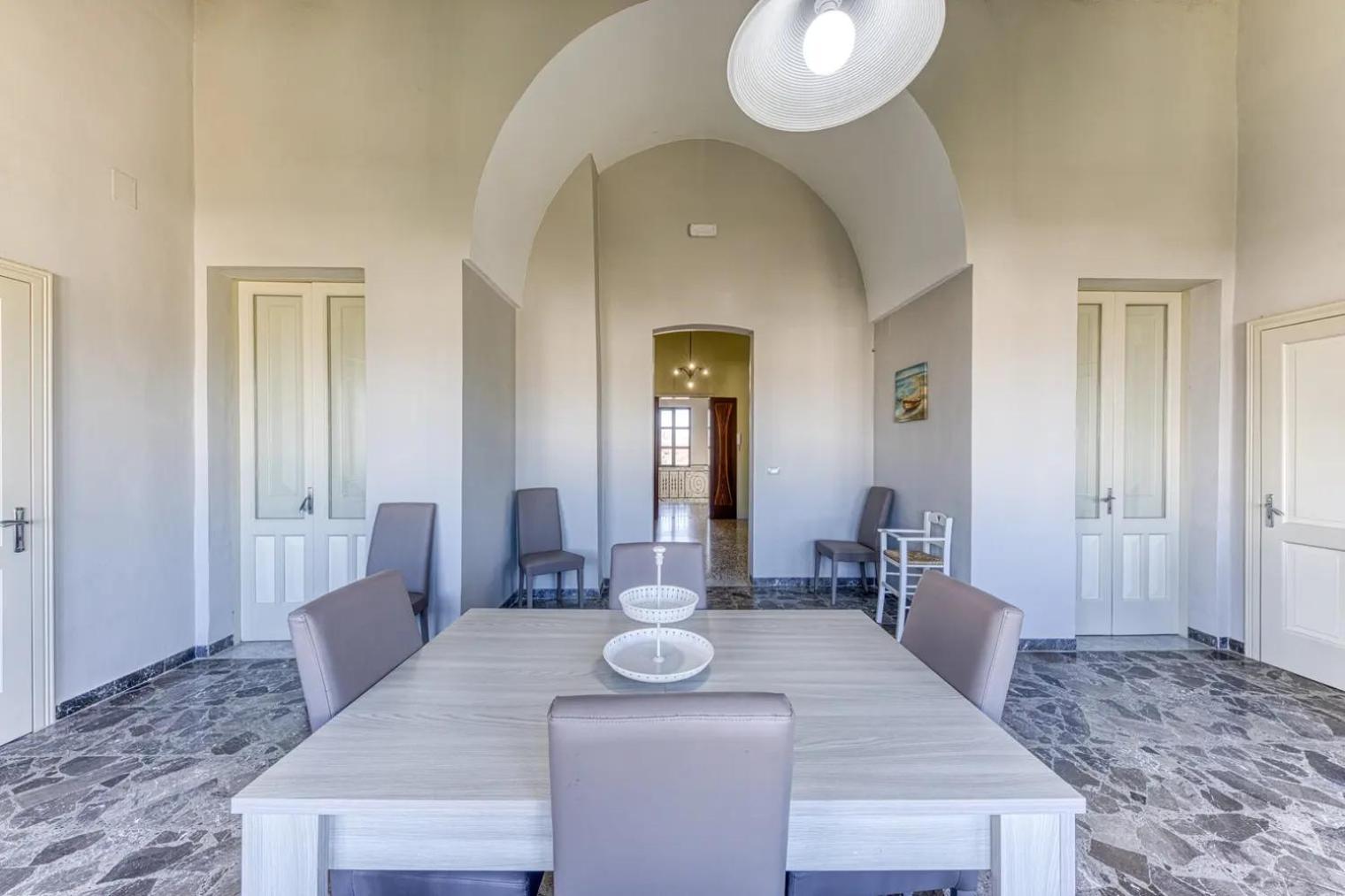 Palazzo Rondine - Affittacamere Con Cucina Presicce Exteriér fotografie